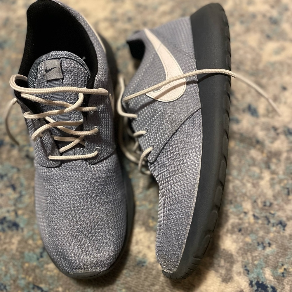 7y Nikes